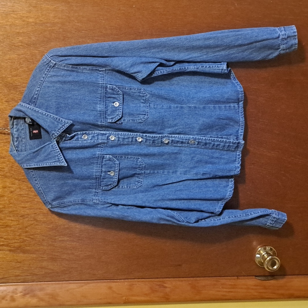 Vintage Girl's Levi's Button Down Shirt Size Large